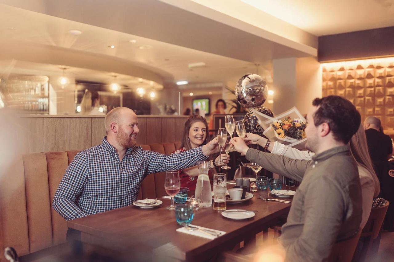 Longlands Inn & Cottages Carnforth Εξωτερικό φωτογραφία The restaurant at the hotel